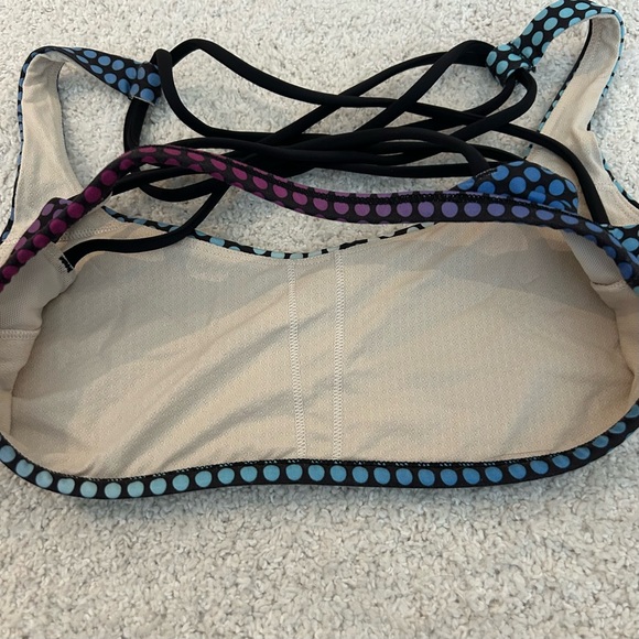 Lululemon Free to Be Wild Sports Bra - Picture 7 of 10